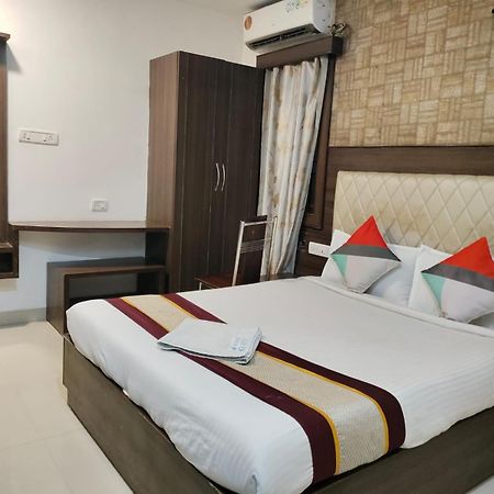 Hotel Khaleej Residency Near U S Embassy Chennai Exterior foto